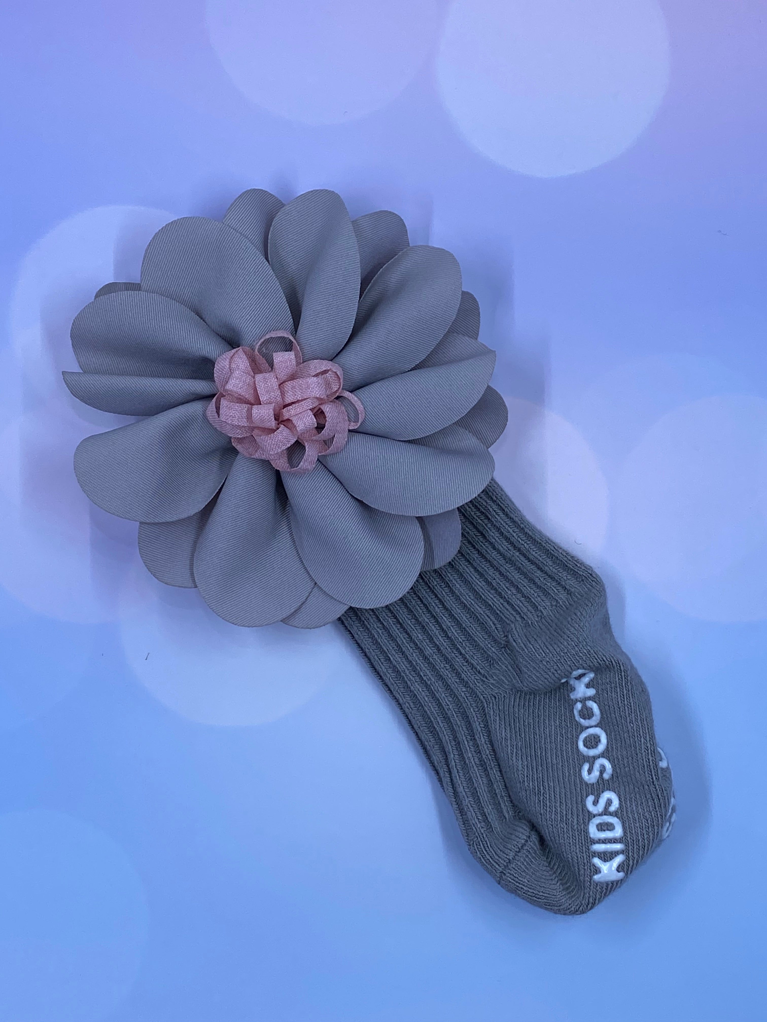 Baby Socks with large Flower for Girls 0-12 months; Toddlers — Soft, Breathable, Non slip bottoms, Fashion